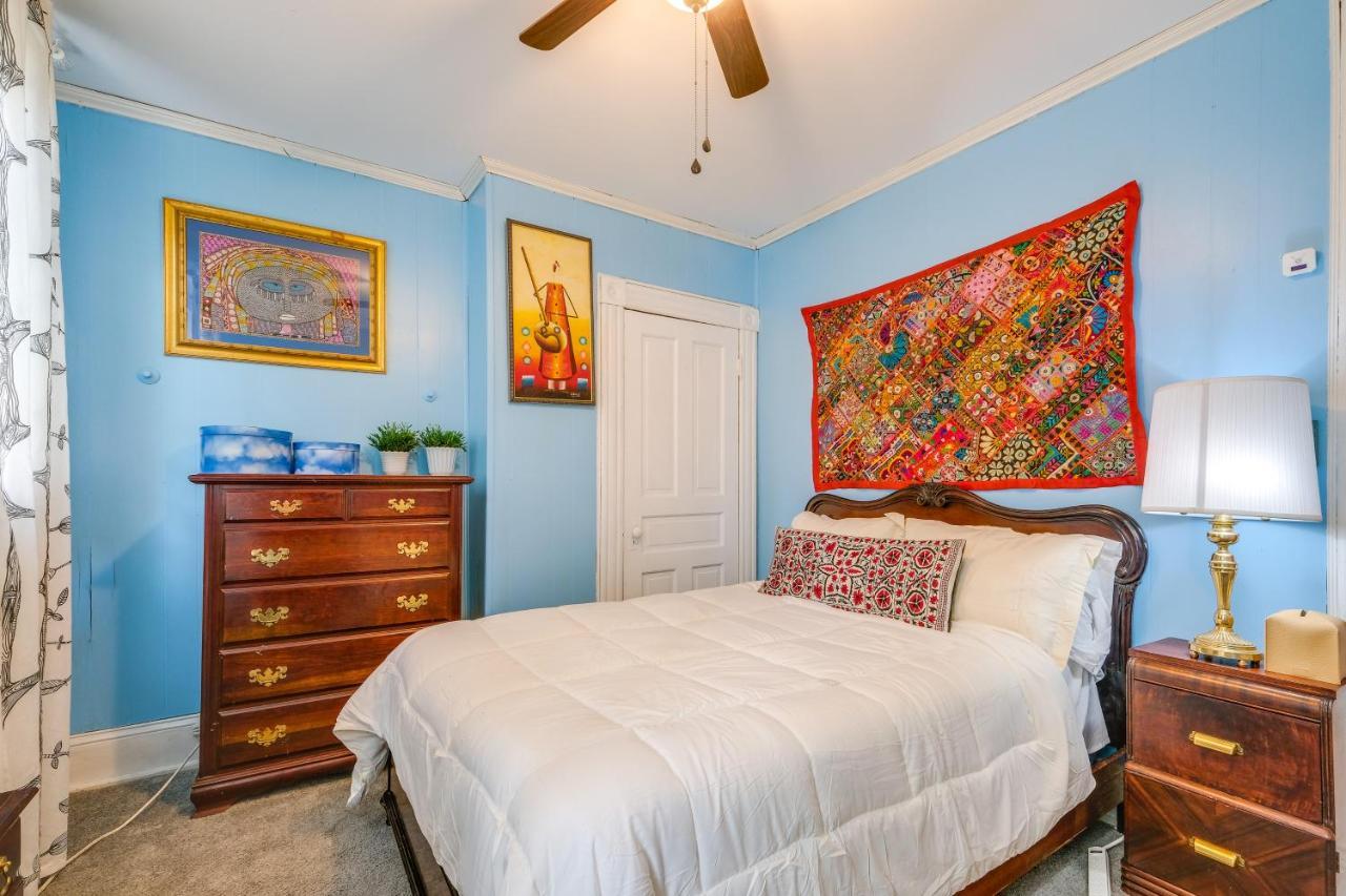 Historic Georgetown Townhome Walkable Location!